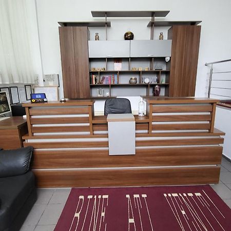 Boutique Global Aparthotel Braşov Eksteriør bilde