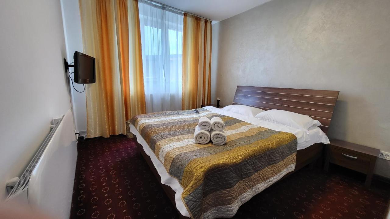 Boutique Global Aparthotel Braşov Eksteriør bilde